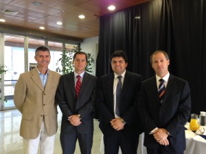 Sergio Gamboa junto a Juan Pablo Sierra, Matías Navarrete e Ignacio Echeverría, del BCI
