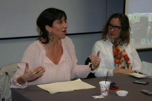 Cony Stipicic, directora Radio Duna y Bárbara Espejo en UDD