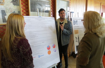 Ex estudiantes de la Facultad de Comunicaciones UDD expusieron sus posters en INCOM 2017
