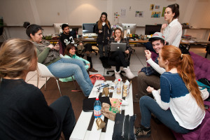La Escuela de Publicidad de la Universidad del Desarrollo, organiza un taller para los alumnos de la carrera. En Santiago, 06/09/2014. Fotógrafo : Valentino Saldivar