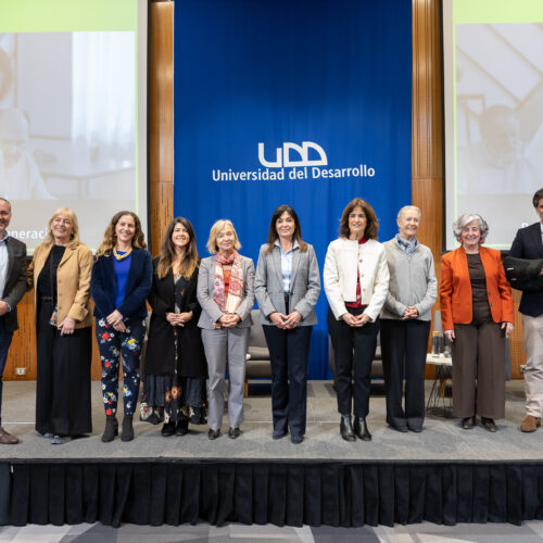 Facultades de Comunicación y Psicología celebraron el seminario “Rediseño del trabajo futuro: una visión intergeneracional” 
