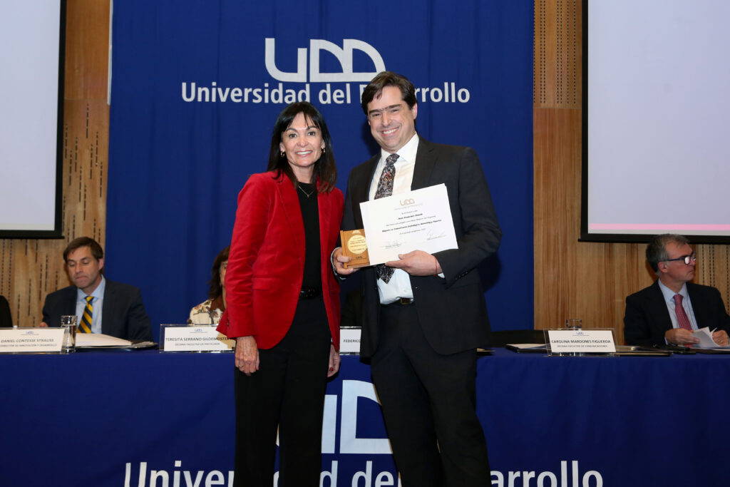 profesor magister udd 