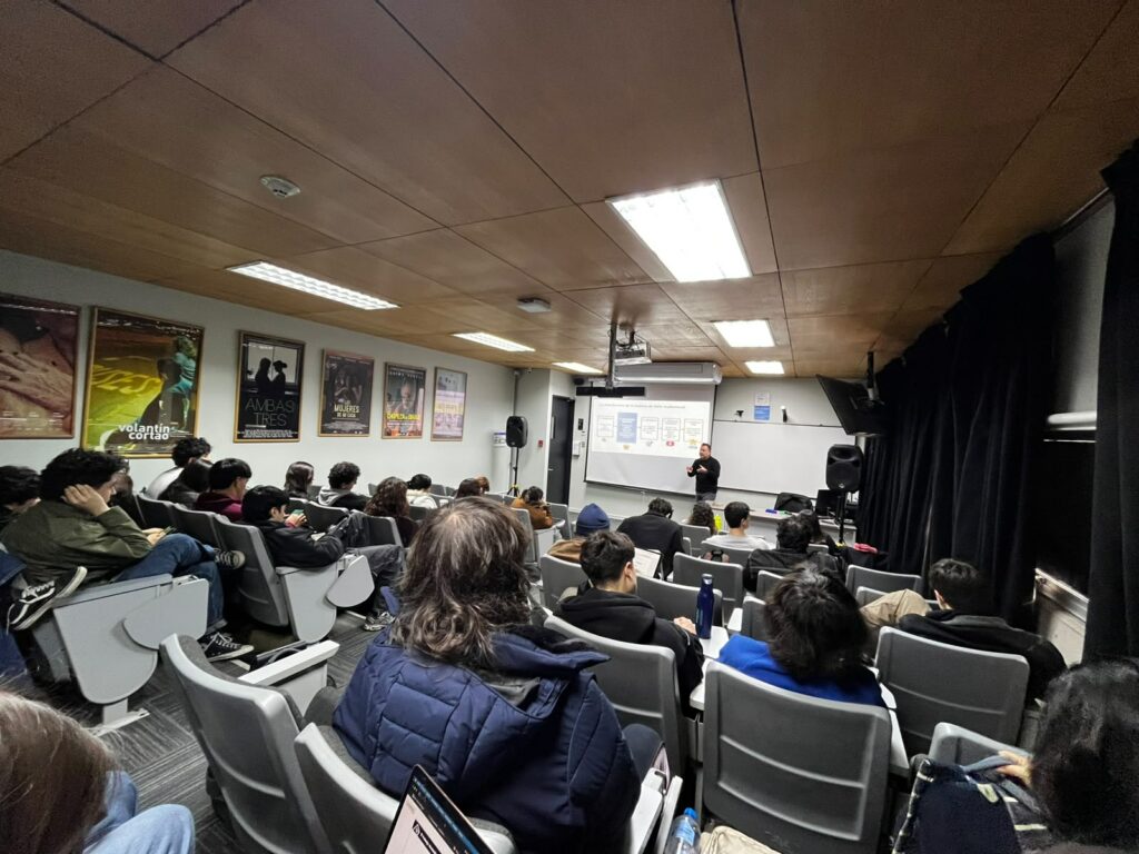 Masterclass Cine UDD marketing y distribución Patricio Fuentealba, Cinecolor Group Chile.
